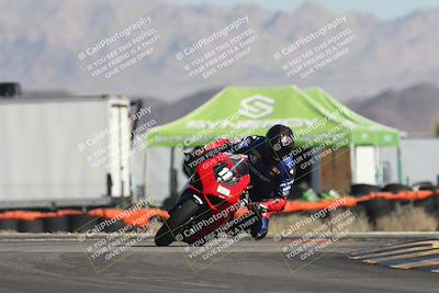 media/Oct-30-2025-Racers Edge (Thu) [[dabbdaf680]]/2-A Group/Session 2 (Turn 16)/